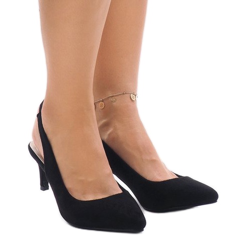 Black pumps on a heel with an elastic band 16337-242