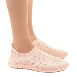 Pink sports shoes B111-13