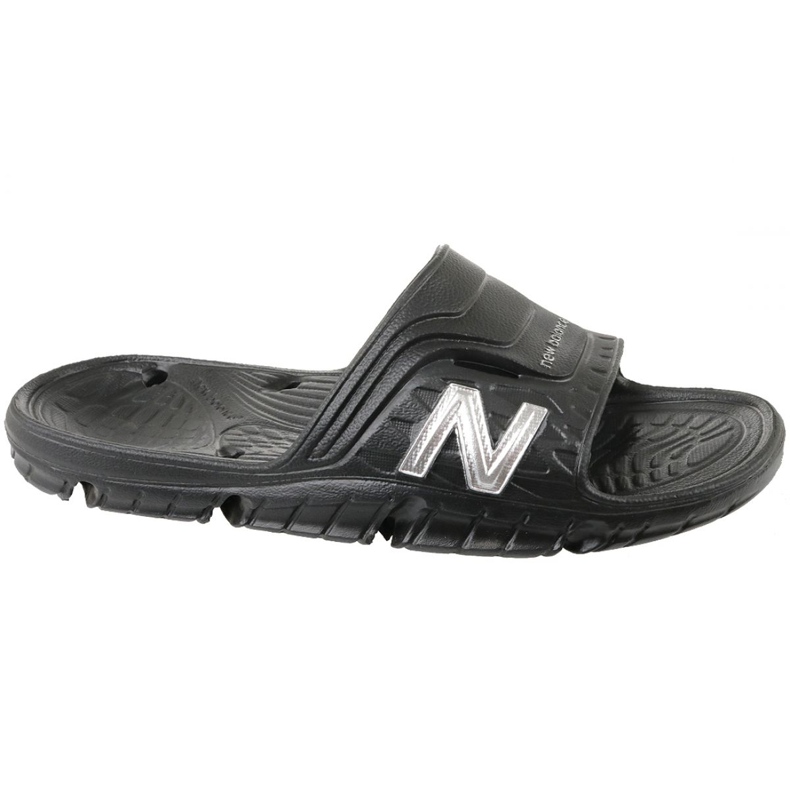 New Balance M SD104BS black