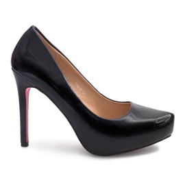 Lacquered Pins on the Platform 7149-F Black