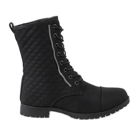 Black quilted boots B01 Black quilted boots B01