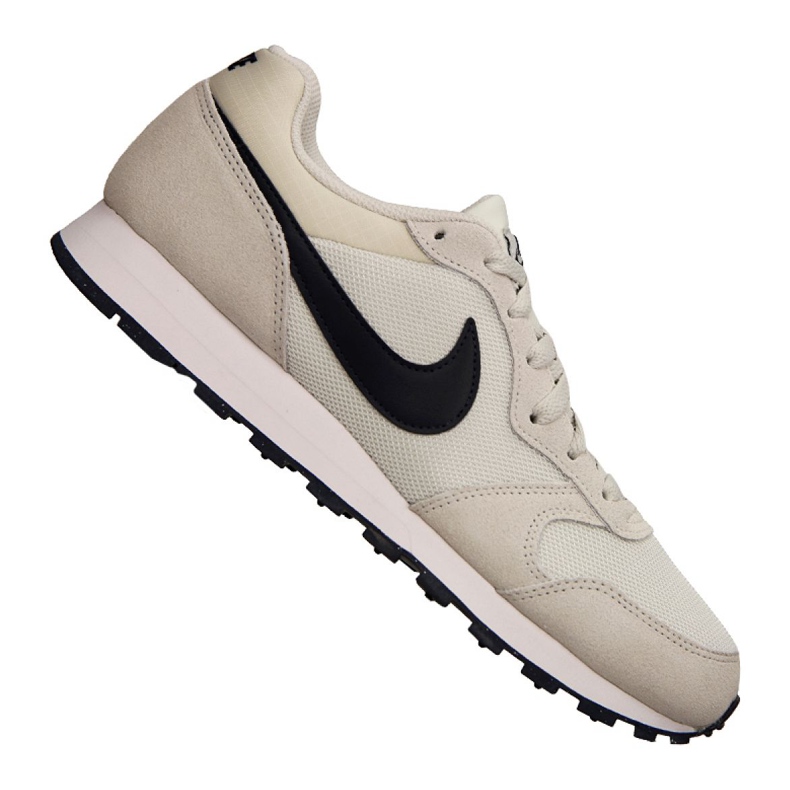 Nike Md Runner 2 M 749794-009 shoe beige