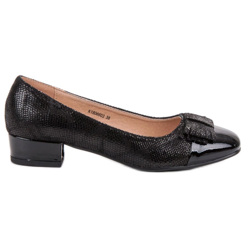 Kylie Flat Heel Pumps black