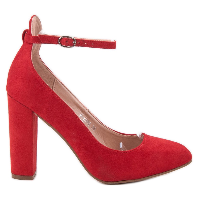 Ideal Shoes Pumps fastened with a buckle red