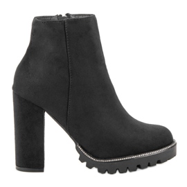 Kayla Boots On The Platform black