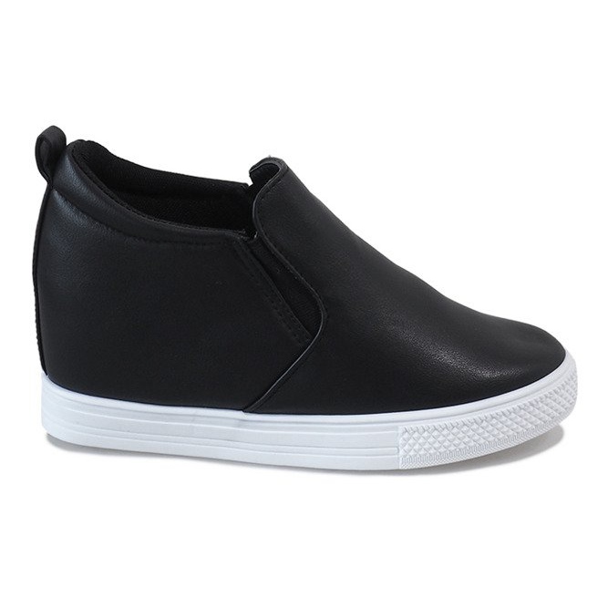 Black sneakers on the wedge DD384-4