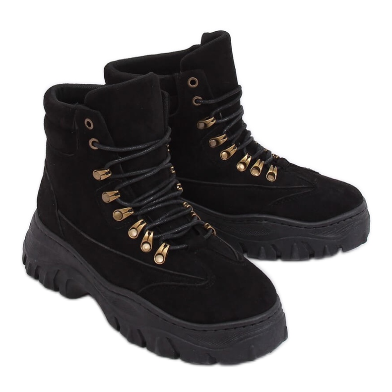 Black 1967 black sports boots