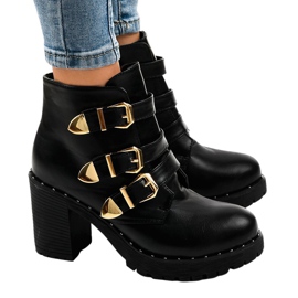 Black ankle boots with D37-7 buckles
