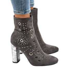 Gray suede boots on the AE28P post grey