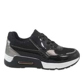 Black 7-JF18A trainers