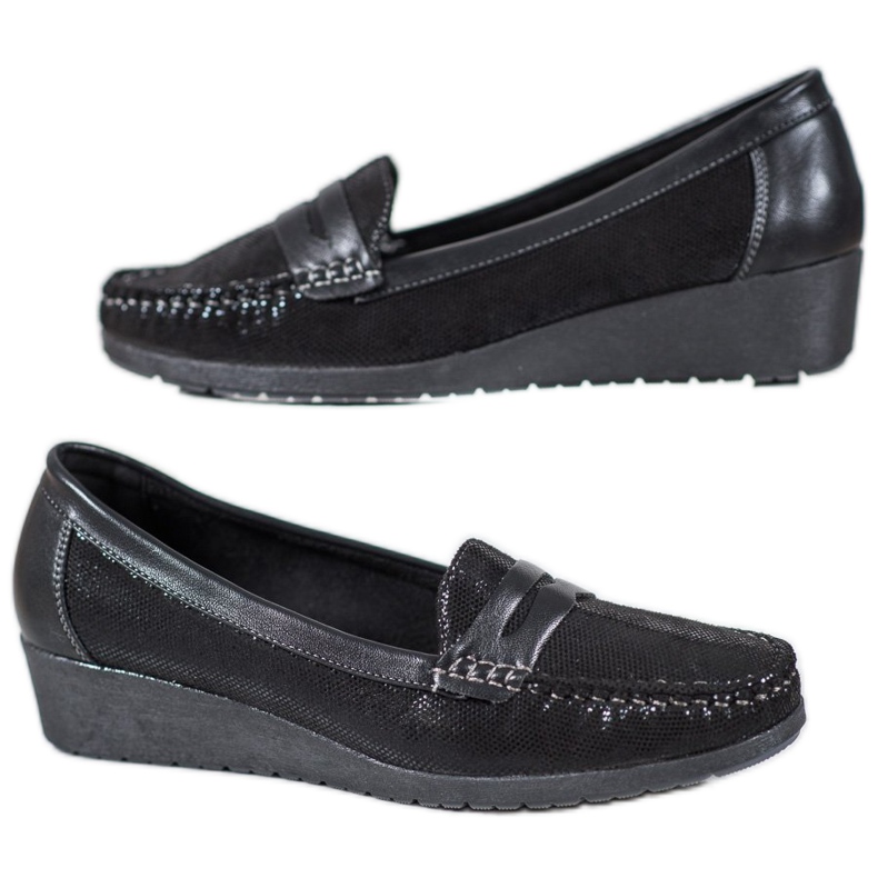Comer Black loafers