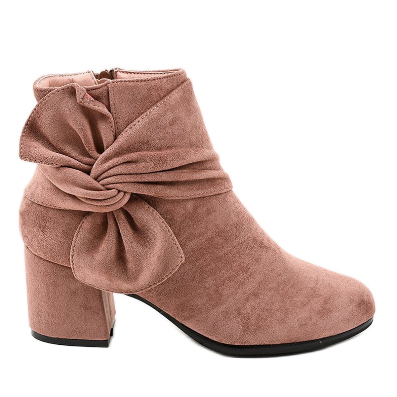 Pink suede boots on the Y-52 post