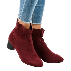 Maroon suede boots on the JM5512M post red Maroon suede boots on the JM5512M post red