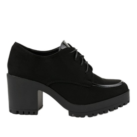 Black boots on the post massive HQ651 Black boots on the post massive HQ651