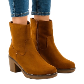 Brown suede high heels 8B852