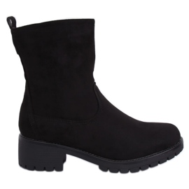 Black 8B905 Black boots on the protector