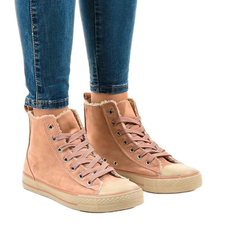 Pink insulated sneakers T-040 black