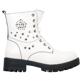 Goodin White Trappers With Stars