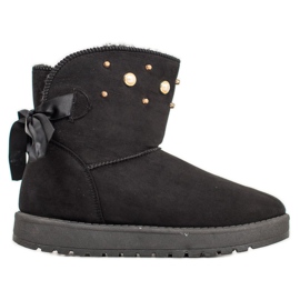 SHELOVET Mukluki With Beads black