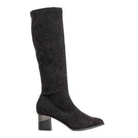 Aclys Boots On A Pillar black Aclys Boots On A Pillar black