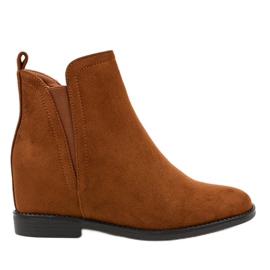 Brown Chelsea boots with a wedge BM279