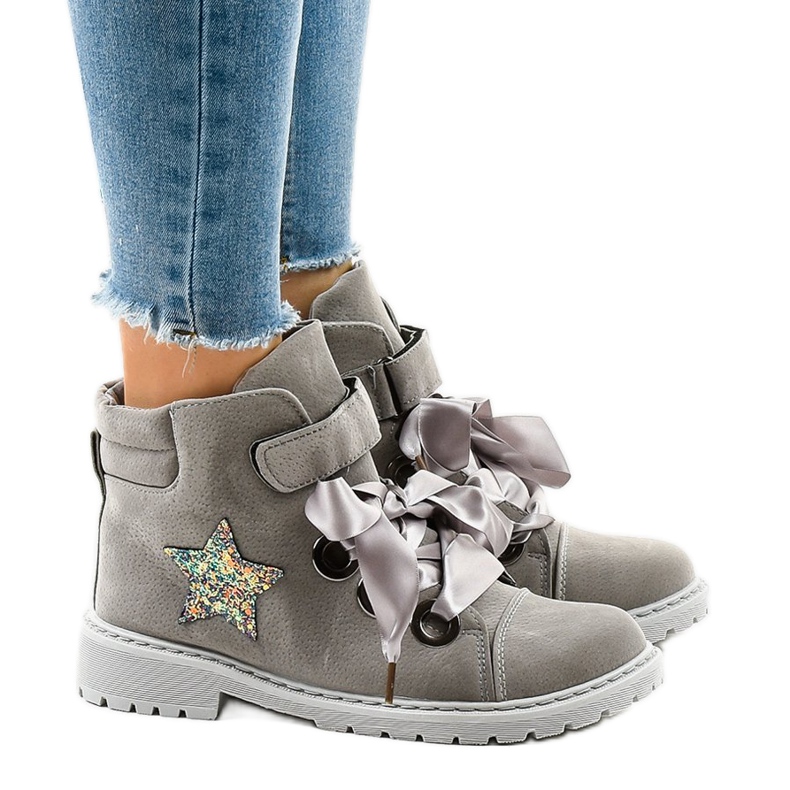 Gray hiking boots with a star TL51-3 grey