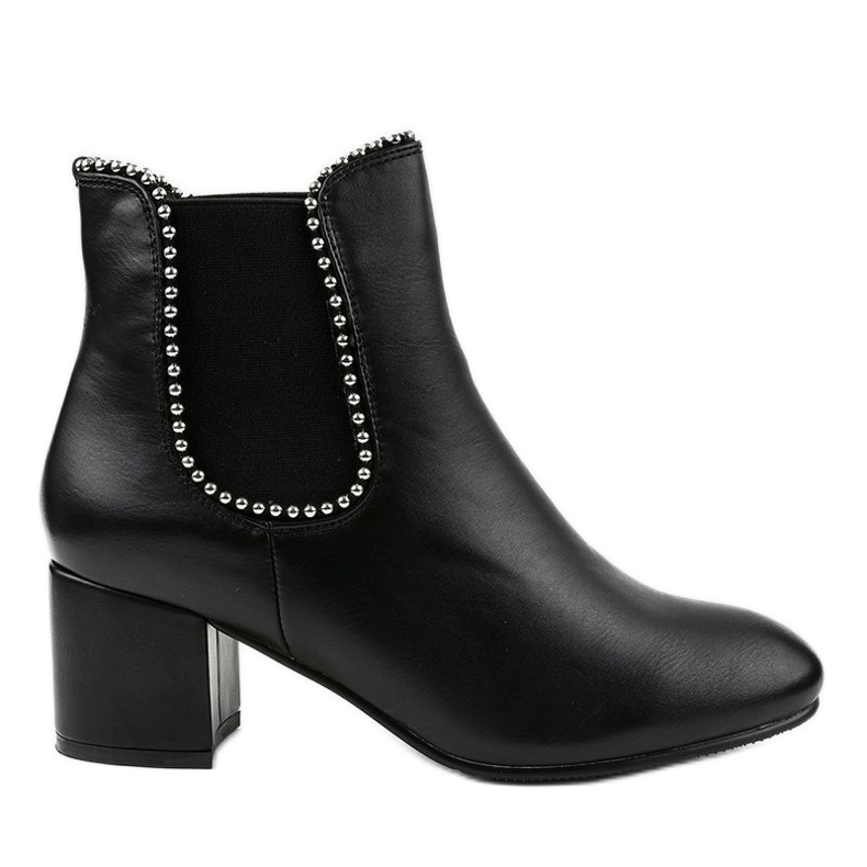 Black ankle boots with an elastic KL-615