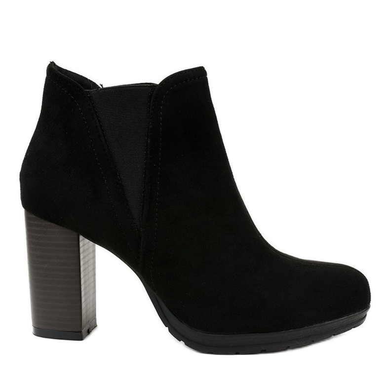 Black suede ankle boots on the H9261 Jodhpur post