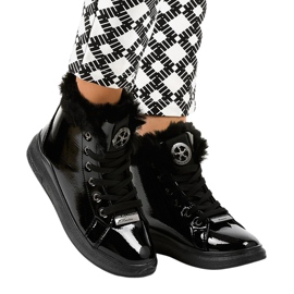 Warm black lacquered sneakers TL135-6