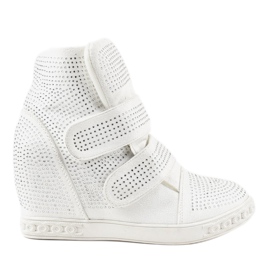 White wedge sneakers with KLS-112-3 studs White wedge sneakers with KLS-112-3 studs