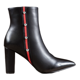 SHELOVET Boots with a decorative belt black