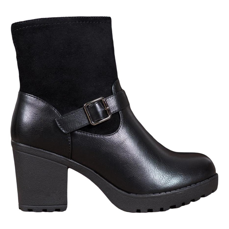 J. Star Fashionable Boots On The Platform black