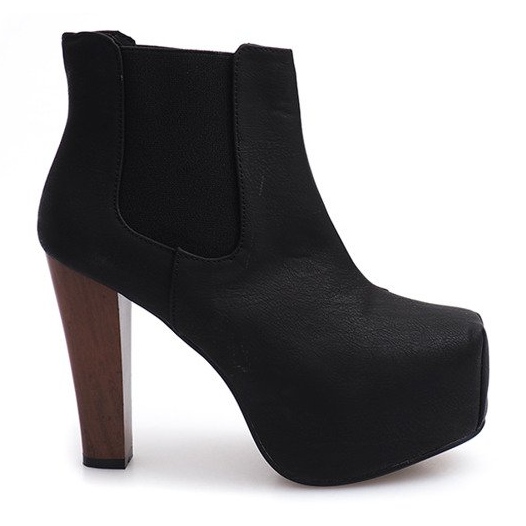 Boots Solid On Heel K823 Black