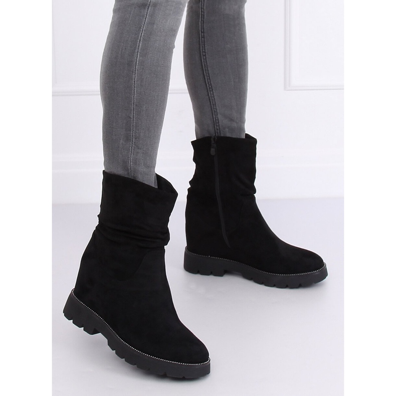 Black Boots on a hidden wedge black 7978-KA Black