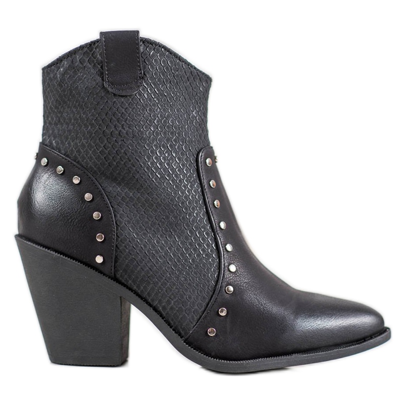 Small Swan Warm cowboy boots on high heels black