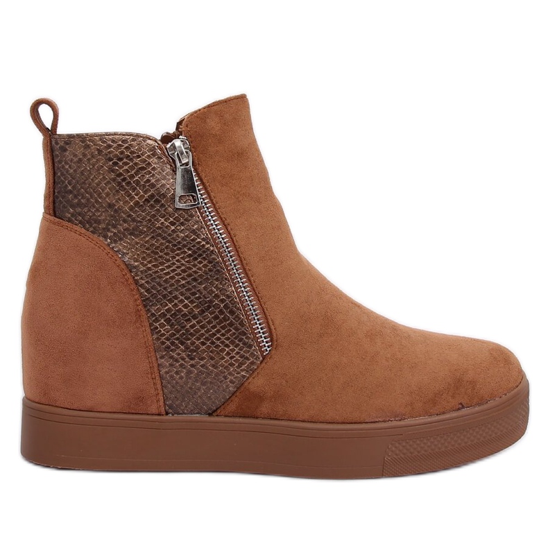 Boots on a hidden wedge camel RQ235 Camel brown