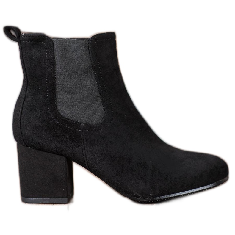 Bestelle Slip-on boots on a post black