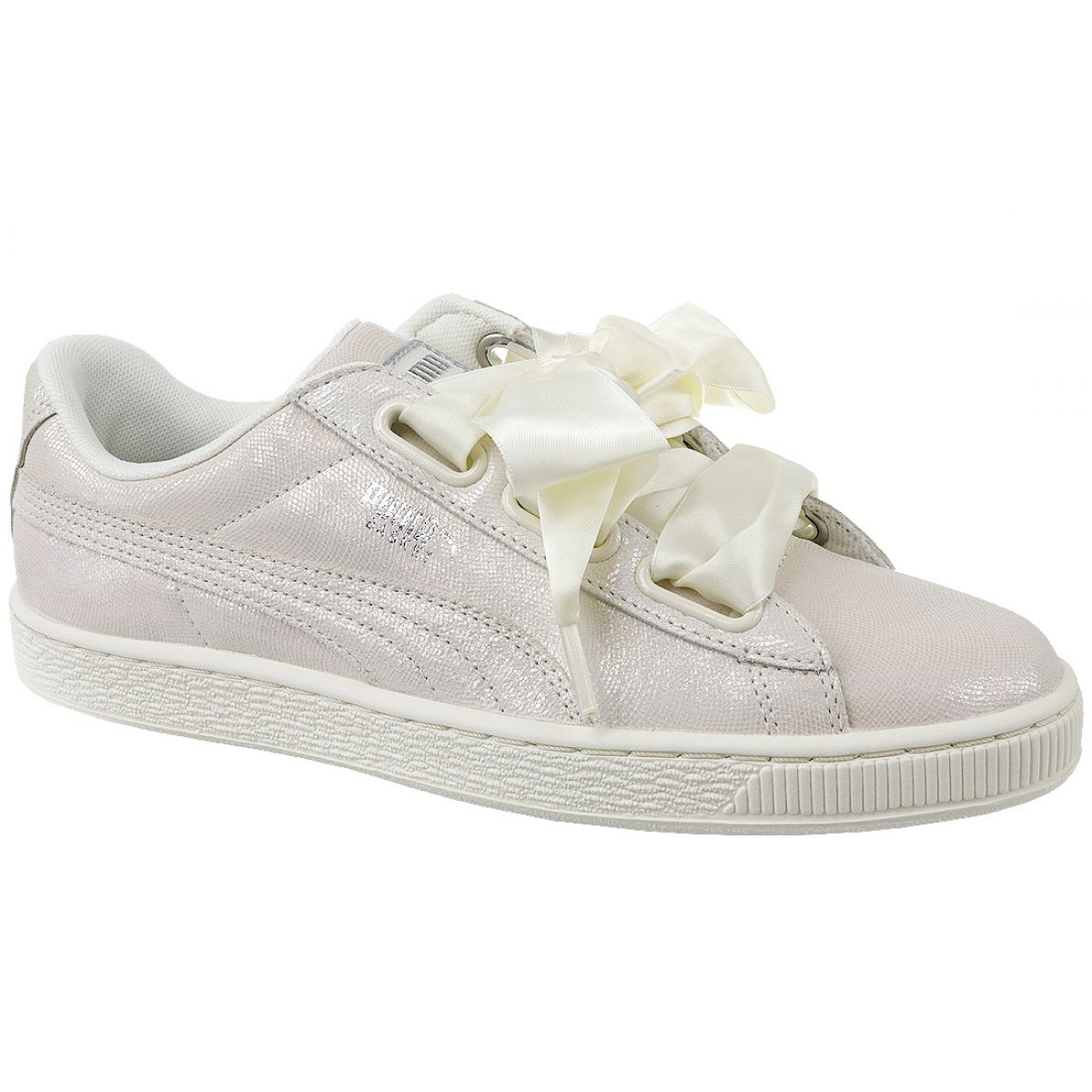 puma basket heart night sky