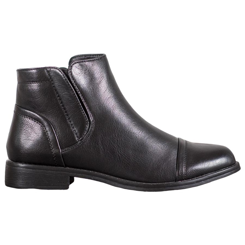 J. Star Elegant boots on a flat heel black