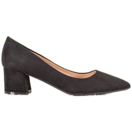Fama Pumps On A Pillar black