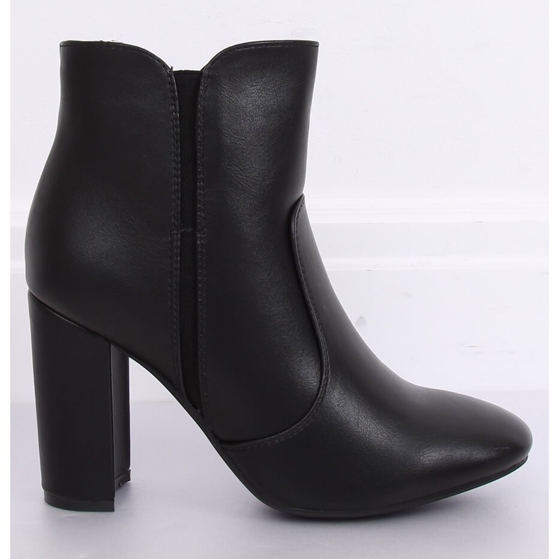 Black 1436 Black high heels