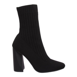 Black X8037 Black sock boots yellow