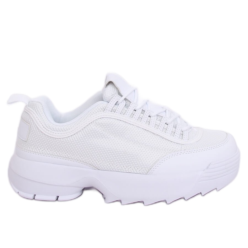 White DSC82 White sports shoes