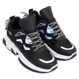 LA67P Black sneakers