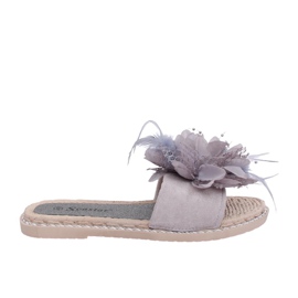 Gray Women's gray slippers with feathers CK131P Gray violet