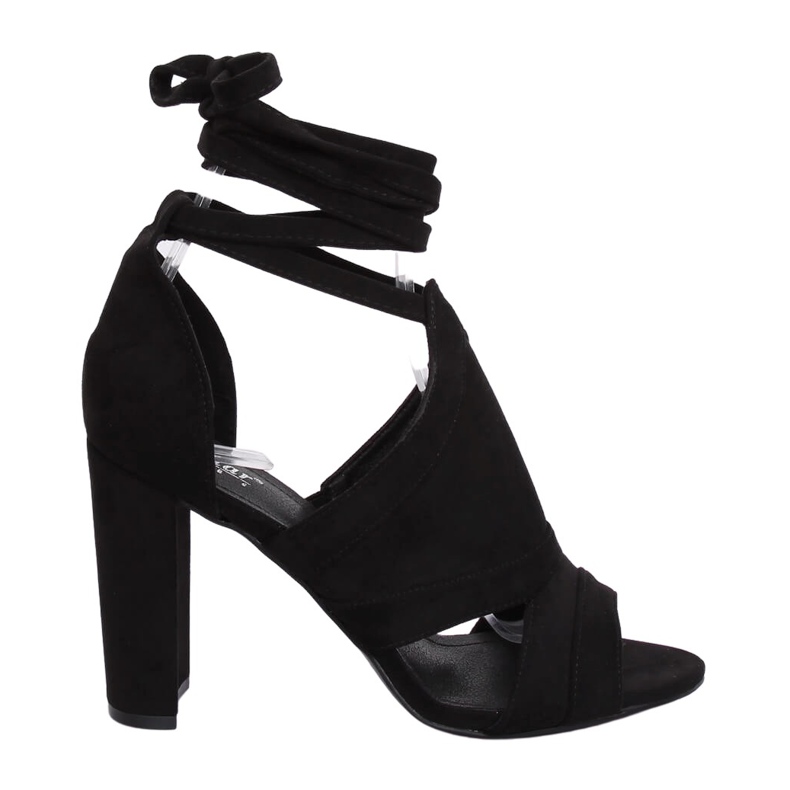 Black sandals tied to the ankle NS112P Black