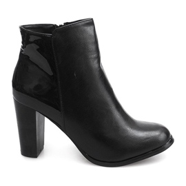 Ankle Boots Varnished F034 Black
