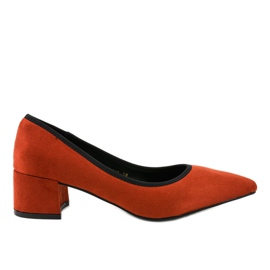 Red suede pumps on the L436 pillar