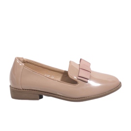 Ladies' beige moccasins with a bow F158