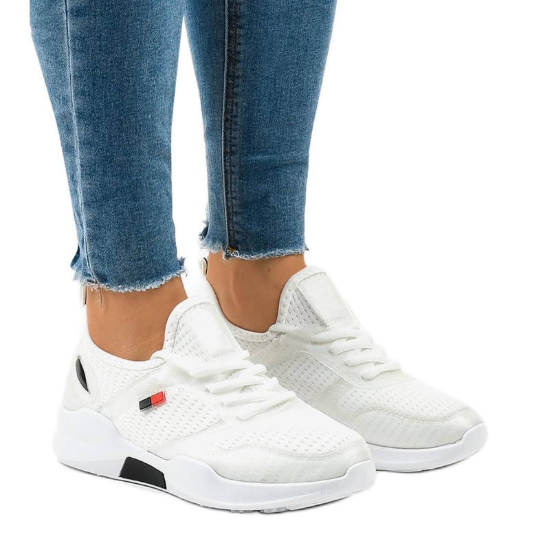 White women's sports shoes SH809